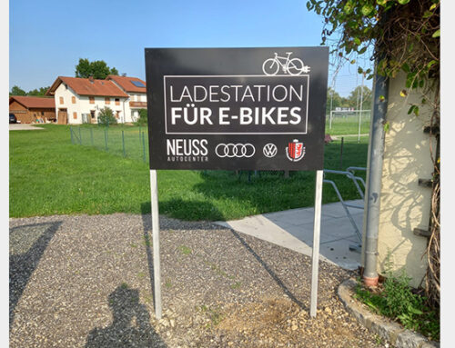 Digital bedrucktes Alu-Verbundschild für E-Bike-Ladestation