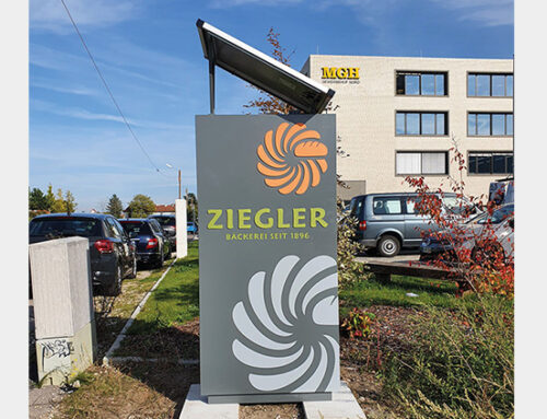 Bäckerei Ziegler Pylon mit Solarmodul